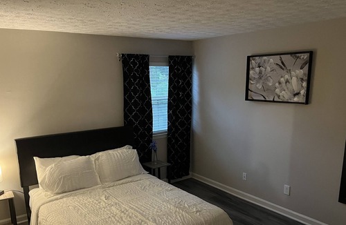 Decatur Apartment | Cozy 2 Bedroom with a Beautiful Patio view