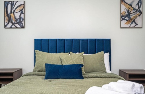 West End Apartment | Cozy 2BD Retreat A Short Walk to Westside Beltline