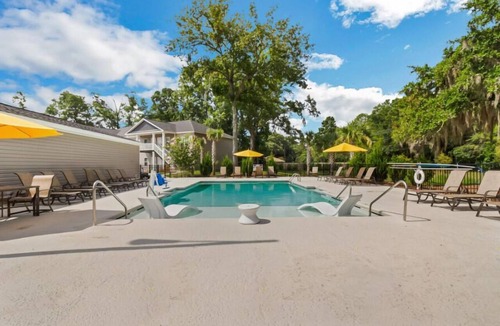 Savannah Apartment | Cozy 2BR Stay with Modern Comforts