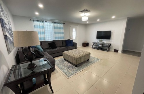 New Port Richey House | Cozy 3-bed home with Pool
