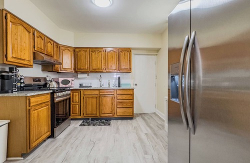 Pennsport Apartment | Cozy 3-Bedroom House in South Philly