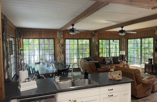 Fair Play House | Cozy 3-bedroom Lake Hartwell nClose to Clemson & Green Pond Landing