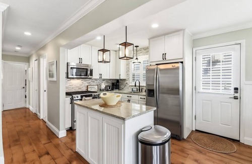 South End Condo | Cozy 3BR/2BA Condo – 5 Minute Walk to Beach & Boardwalk