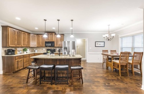 Kathleen House | Cozy 3br/2ba/king bed nice neighborhood Perry Fairground ABF Technical College