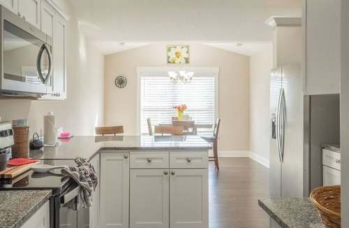 Jacksboro House | Cozy 3BR Jacksboro Retreat w/Private Back Deck!