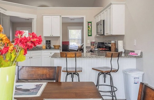 Jacksboro House | Cozy 3BR Jacksboro Retreat w/Private Back Deck!
