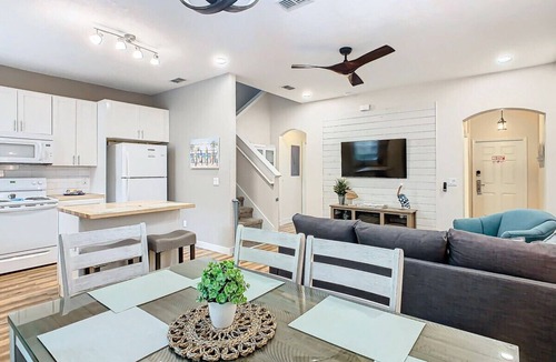 Wellington Apartment | Cozy 4BR Townhome in Regal Palms Resort