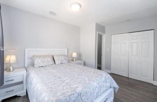 South Lake Villa | Cozy 5-Bedroom Family Getaway