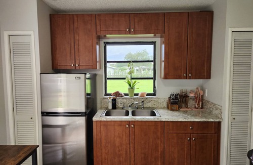 Southwest Ranches Apartment | Cozy and cute modern guesthouse great to create unforgettable memories ✨️ 💖