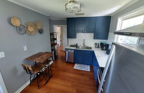 San Marco House | Cozy apt in San Marco! Close to Baptist hospital, downtown, Riverside