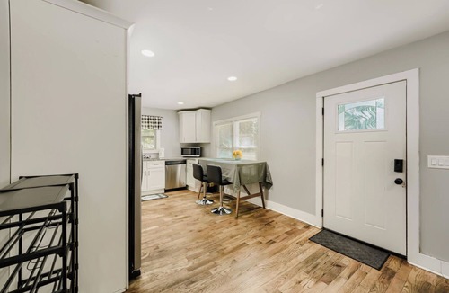Pittsburgh House | Cozy Atlanta Haven | 3 BR w/Fenced Backyard