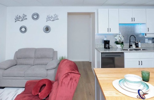 Austell Apartment | Cozy Basement Apartment!