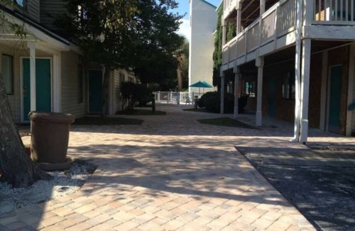 Myrtle Beach Condo | Cozy Beach Condo,Pool,Sm Dogs ok,D31