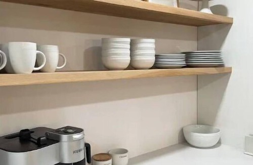 Whitfield House | Cozy Beach House Getaway! Sleeps 12!