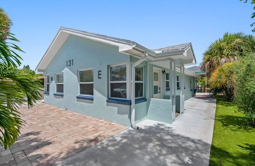 St. Pete Beach Apartment | Cozy Beach Town Oasis - Mins from Beaches