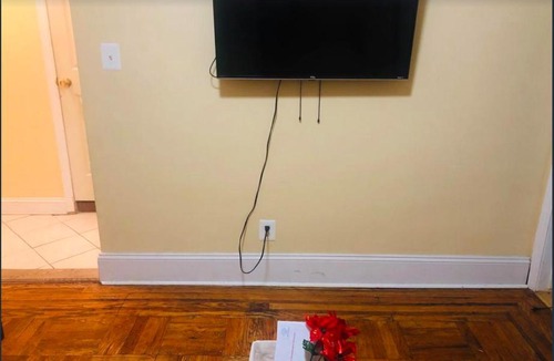 East Flatbush Apartment | Cozy Brooklyn Home