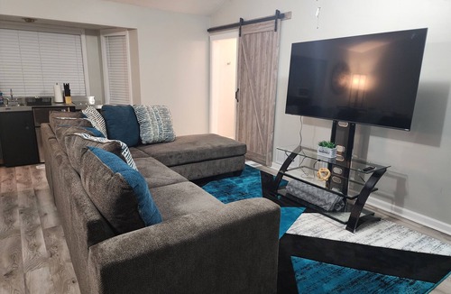 Jonesboro House | Cozy Bungalow Just Outside of Atlanta!
