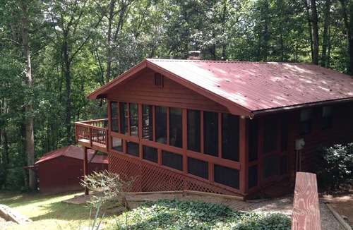 Blairsville Cabin | Cozy Cabin North GA Mountain - Pet Friendly!