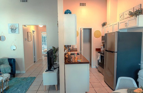 Gainesville Apartment | Cozy, Comfortable, & Convenient