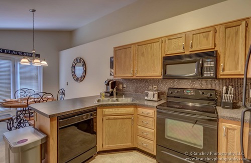 Lexington House | Cozy, Comfortable & Convenient