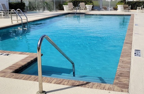Ocean Side Village Condo | Cozy condo near sun, sand, and surf.