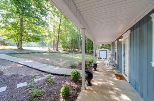 Bowling Green House | Cozy Cottage Leisure on Lake Wylie