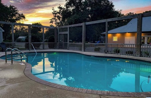 Freeport Cottage | Cozy Cottage on Black Creek near 30A with water views