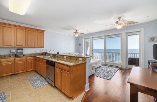 Carrabelle Condo | Cozy Cove: A Peaceful Retreat for Two