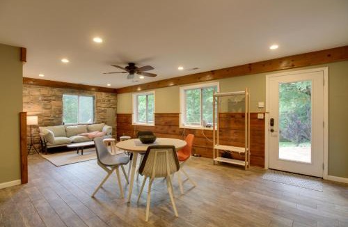 Goode House | Cozy Goode Cabin w/Deck ~ 17 Mi to Lynchburg