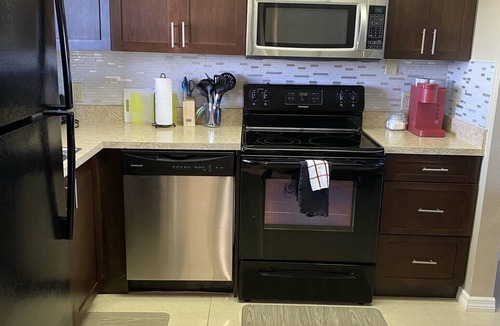 Hudson Apartment | Cozy Gulf Island Resort Condo #603 in Hudson