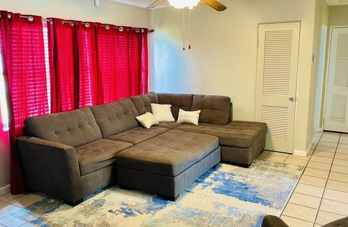 Sebring House | Cozy house