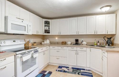 Northside House | Cozy Jacksonville Home about 12 Mi to Downtown!