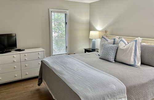 West Beach Village Villa | Cozy Kiawah Seascape Villa just steps to beach and world-class golf!