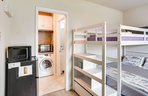 Nichols Apartment | Cozy Lakeland Vacation Rental w/Pool Access!