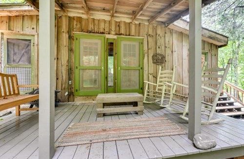 Franklin House | Cozy Log Living: 2BD Nantahala Escape w/trails