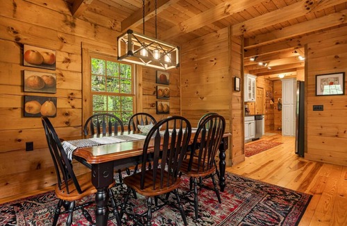 Wolf Laurel House | Cozy Mars Hill Cabin Near Asheville
