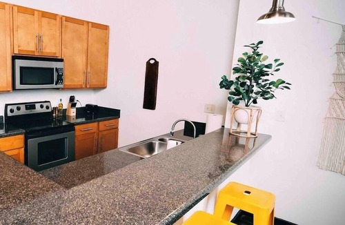 Arcadia Apartment | Cozy mill loft w/2 king beds, gym & pool