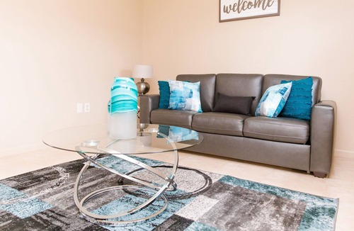 Miramar Apartment | Cozy Miramar Home- Fully furnished