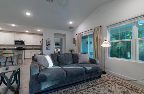 Ocala House | Cozy Modern 3BR Retreat