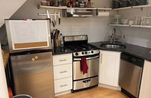 Windsor Terrace Apartment | Cozy, Modern Apartment with Amenities