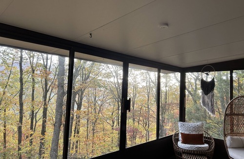 Tate Cabin | Cozy Mountain A-frame with pools, horseback riding, lake, tennis and more!