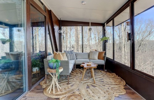 Tate Cabin | Cozy Mountain A-frame with pools, horseback riding, lake, tennis and more!