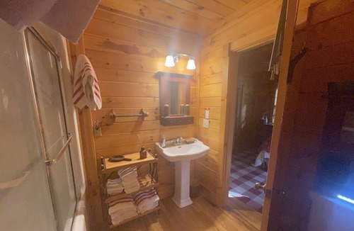 Cashiers Cabin | Cozy Mountain Cabin in Cashiers