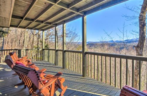 Blairsville House | Cozy Mountain Cabin - Panoramic Mountain Views