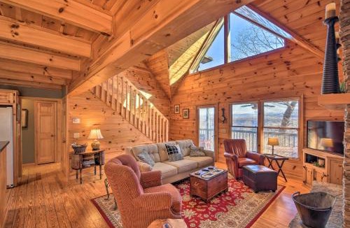 Blairsville House | Cozy Mountain Cabin - Panoramic Mountain Views