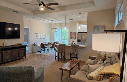 Bradenton House | Cozy new home 2 blocks from Manatee River, close to the boardwalk, and downtown