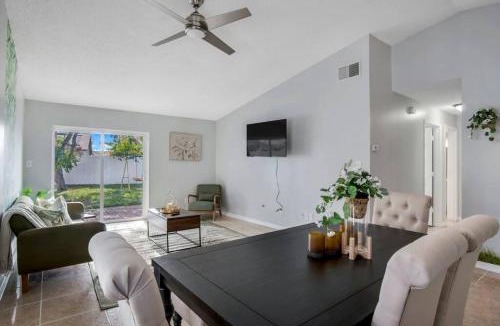 Orlando House | Cozy Orlando Stay With garden & Next to Disney Springs