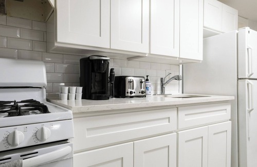 Southeast Yonkers House | Cozy peaceful Yonkers, NY hideaway just 20 minutes from NYC!