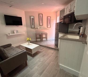 Arlington Apartment | Cozy, private studio