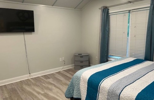 Grayson Apartment | Cozy Quiet Whole Apartment Haven for Rent